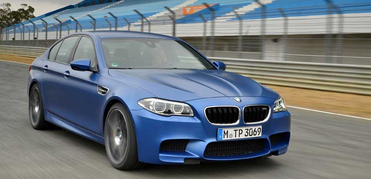 BMW’s monstrous M5 now in India for Rs.1.35cr