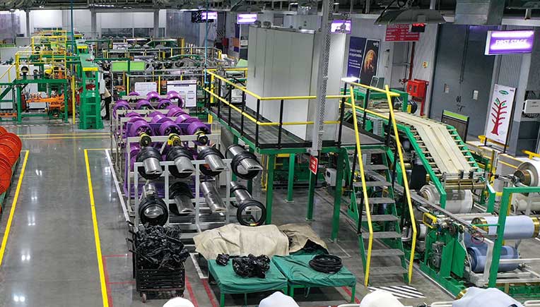Apollo Tyres aims leadership in premium two-wheeler segment in India