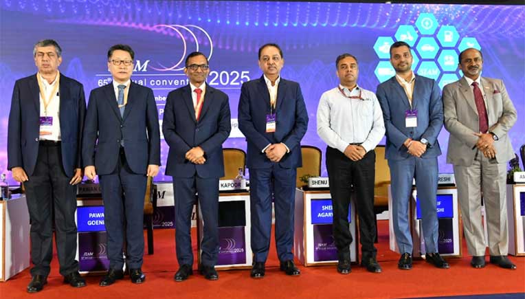 Auto leaders discuss ways to attain global leadership in sustainable mobility 