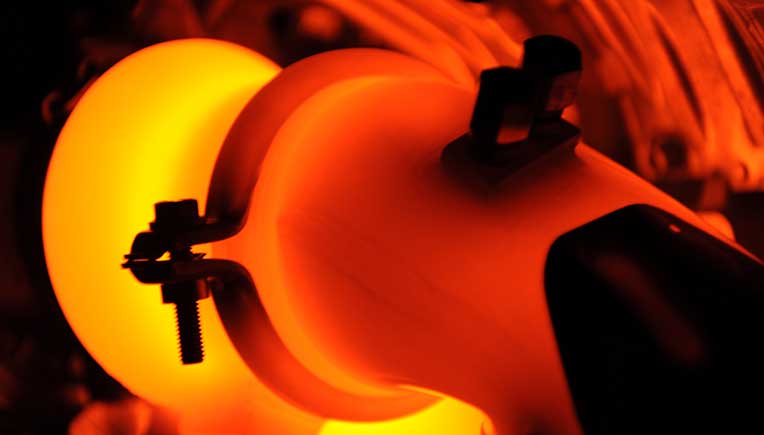 The engine has to pass a 12-hour heat test where it reaches 910 deg C