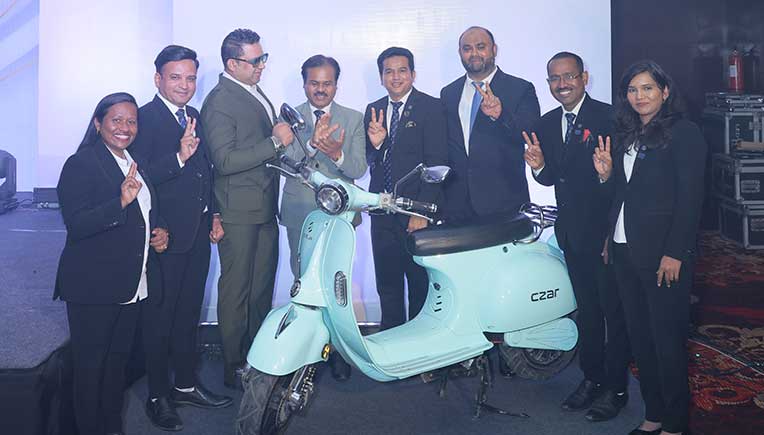 Eveium Smart Mobility, SunEdge deliver 150 EV scooters in Pune