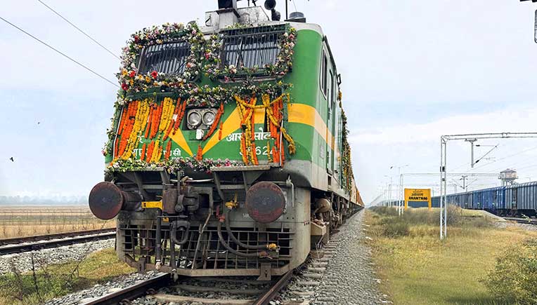 First batch of Maruti Suzuki vehicles move by rail to Anantnag 