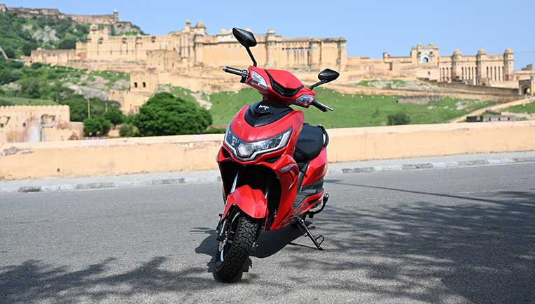 HOP Electric Mobility expands to 100+ experience centres in India 