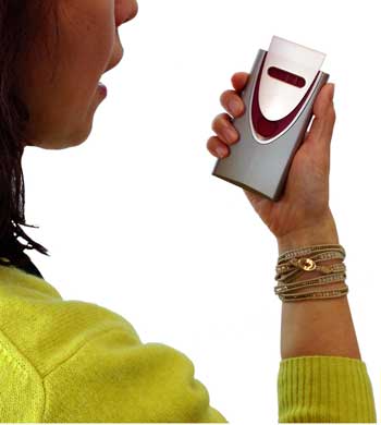 Portable alcohol detector that is tamper-resistant 