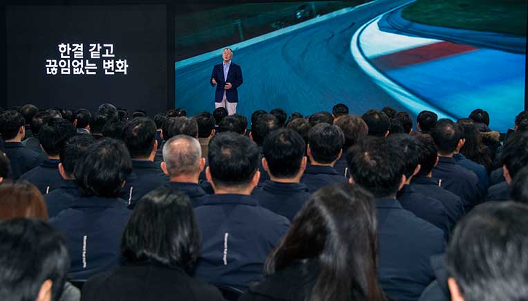 Hyundai focus on global hydrogen ecosystem, carbon-neutral activities