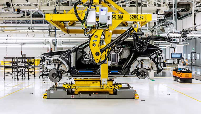 Lamborghini Urus achieves record 20,000 units in four years