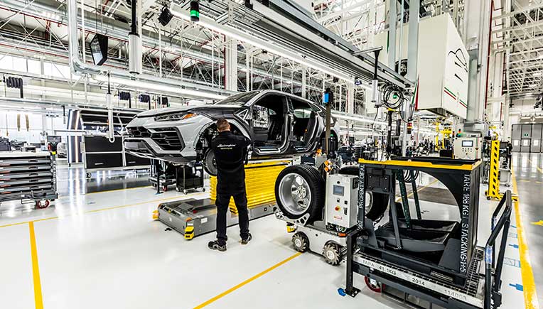 Lamborghini Urus achieves record 20,000 units in four years