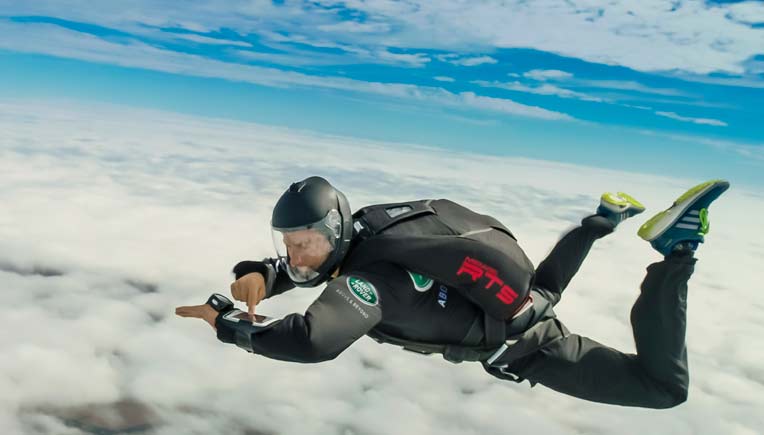 World-renowned British adventurer and well-known Land Rover owner Bear Grylls took to the skies to put the Intelligent Seat Fold technology in the all-new Discovery to test 