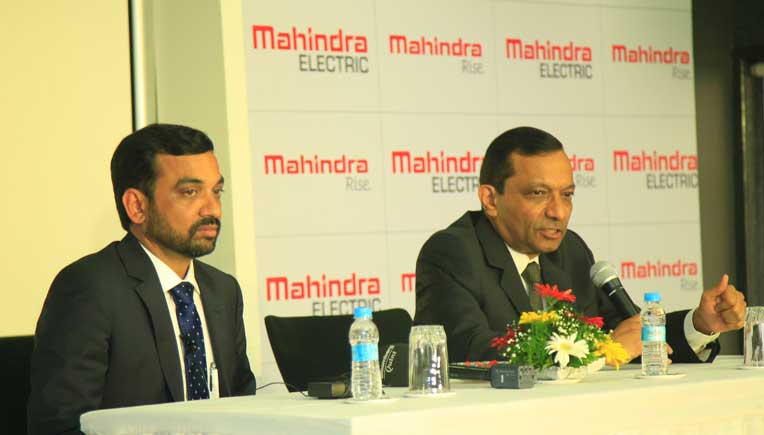 Dr Pawan Goenka and Mahesh Babu