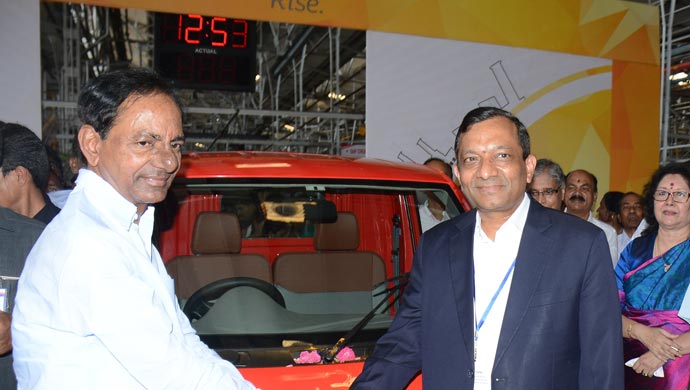 Dr Pawan Goenka with Telengana CM