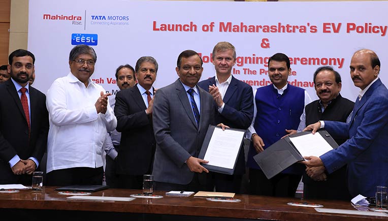 Senior Mahindra officials with Maharashtra CM and officials