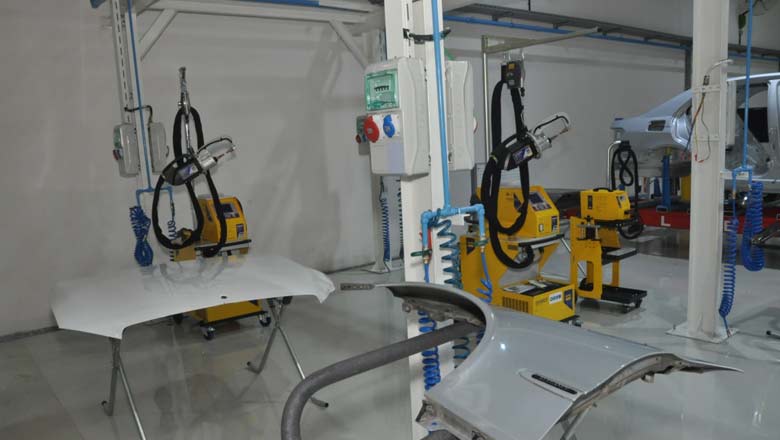 Advanced Auto Body Repair Training Centre’