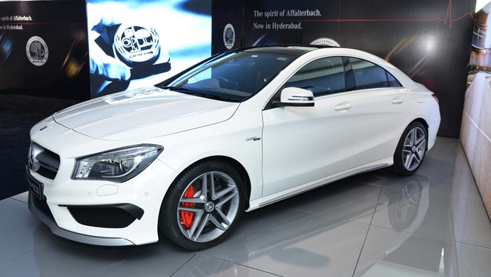 Mercedes-Benz CLA 45 AMG