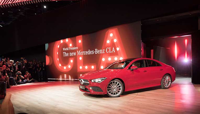 Mercedes-Benz showcases new technologies
