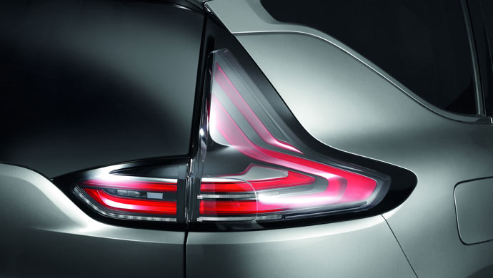 Fifth generation Renault Espace with Hella rear lamps