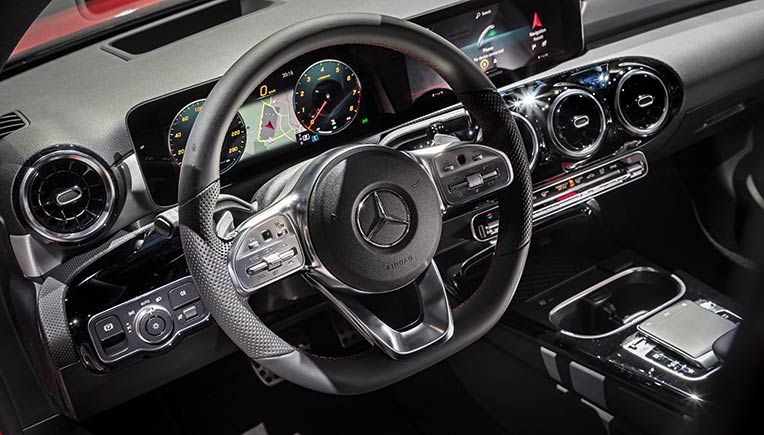 MBUX Daimler Cockpit
