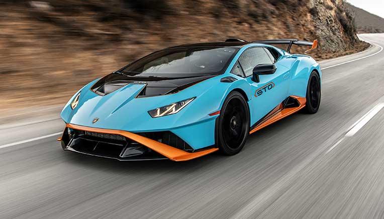 Record-breaking 2021 for Automobili Lamborghini with 8,405 cars delivered