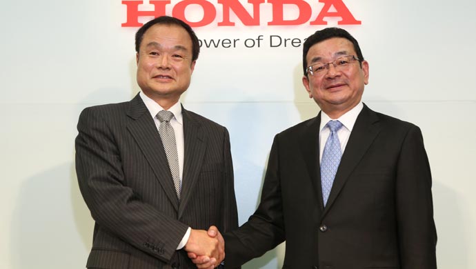 Takahiro Hachigo and Takanobu Ito