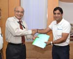 Bajaj Auto and SBI tie up