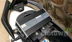 Electric two wheeler industry besieged with woes of a strange kind
