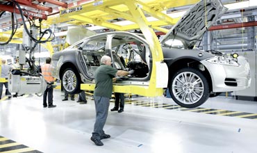 JLR invests £ 600 m (Rs 5572 crore) in UKs West Midlands region 