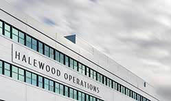 JLR to invest 15 billion UK pounds over next five years 
