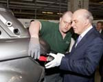 Land Rover awards more than £2 bn in contracts
