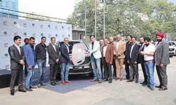 MG Motor India delivers a single-day shipment of 108 Hectors to Orix