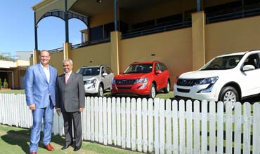Mahindra XUV500 Automatic now in Australia