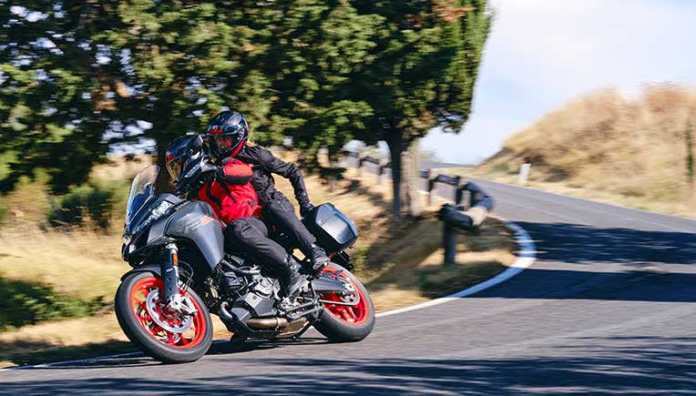 MY22_Ducati_Multistrada_V2S