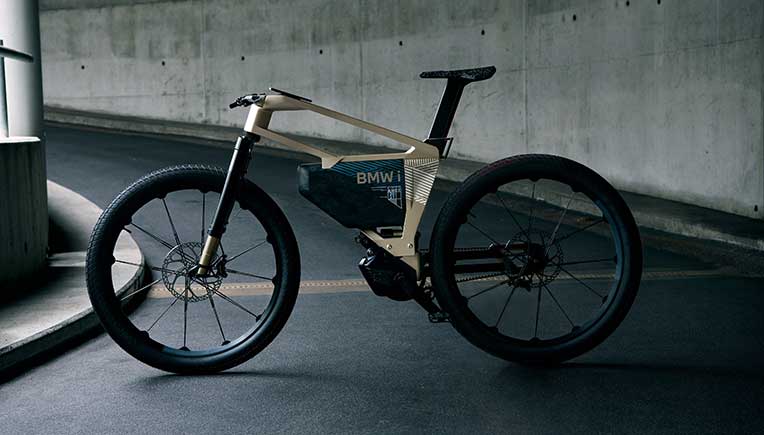 BMW presents high speed pedelac, I Vision Amby