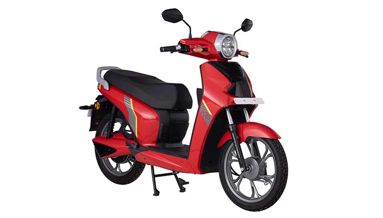 Bgauss unveils new electric scooter D15; Bookings open at Rs 499