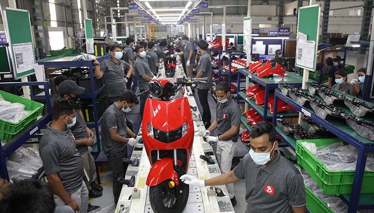 Bounce Infinity starts production of E1 electric scooter
