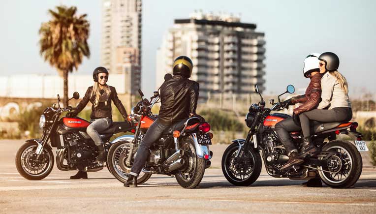 The Z900RS is a perfect concoction of 1970s’ original king of cool Z1 and modern Z900