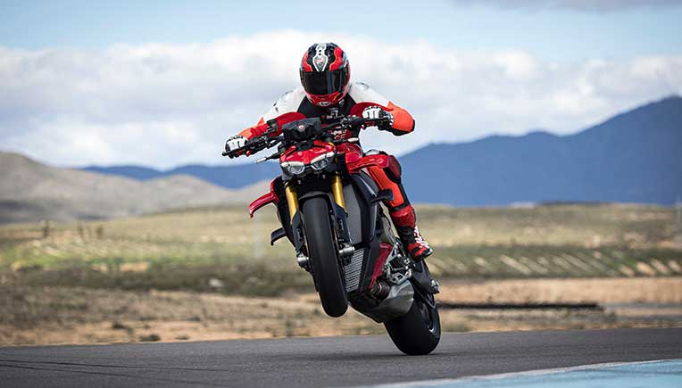 Ducati unveils all-new 2025 Streetfighter V4 at Rs 28.68 lakh