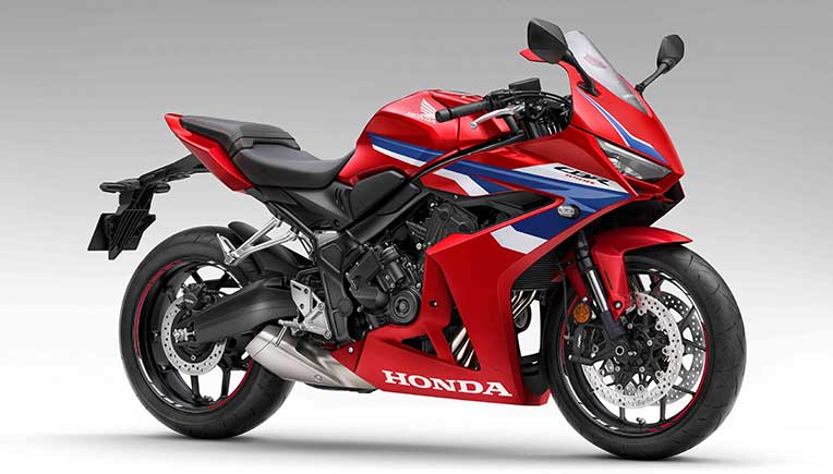 Honda 2025 CB650R, CBR650R motorcycles launched with e-clutch technology