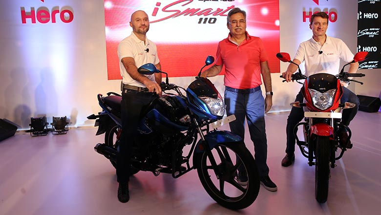 Pawan Munjal, Chairman, MD & CEO, Hero MotoCorp Ltd with (L) Malo Le Masson, Head of Global Product Planning and Dr. Markus Braunsperger, Chief Technology Officer