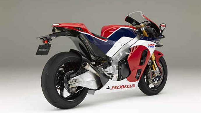 The RC213V-S has inherited the specifications of the RC213V to thoroughly ensure mass concentration and reduced friction