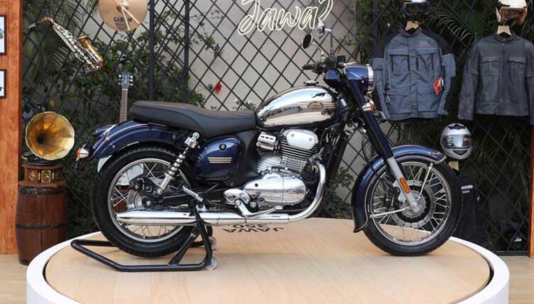 Jawa 350 Blue showcased at Mahindra Blues Festival