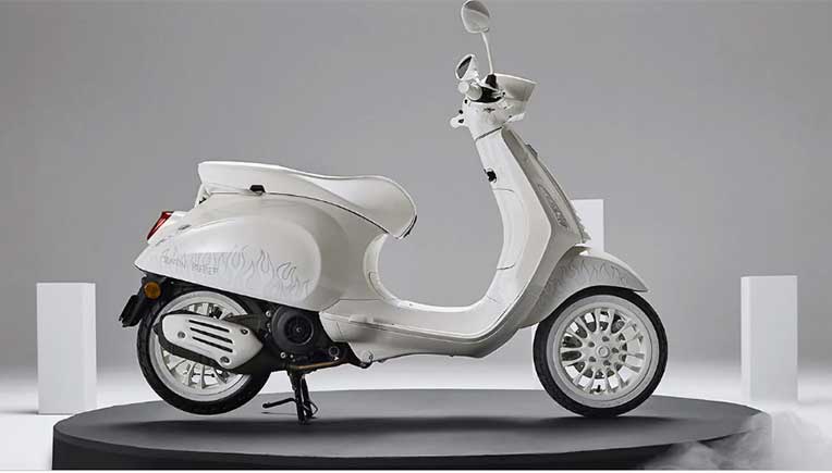 Piaggio Collaborates With Pop Star Justin Bieber For Special Edition Vespa