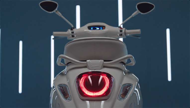 Justin Bieber x Vespa