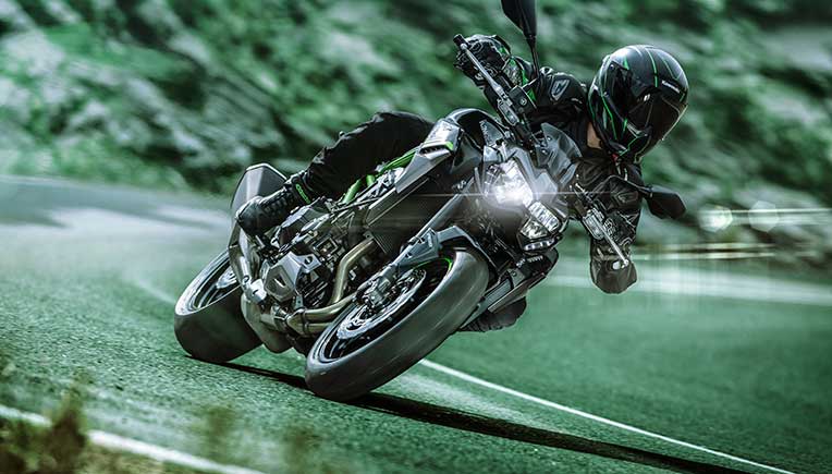 Kawasaki Supernaked New MY20 Z900 BS VI launched 