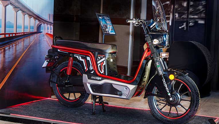 Kinetic Green Energy unveils E Luna Prime at Rs 82,490