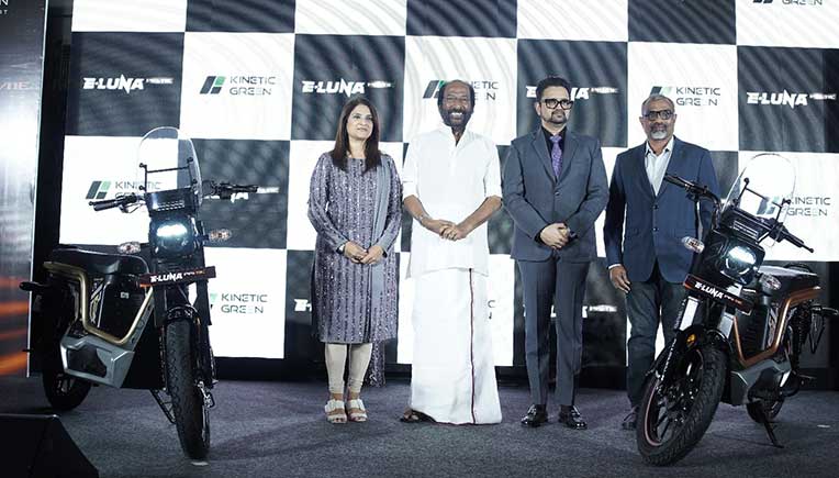 Kinetic Green Energy unveils E Luna Prime at Rs 82,490