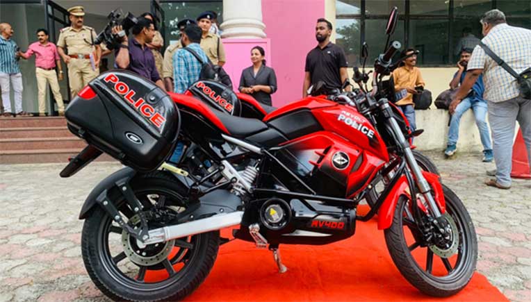 Kochi Police fleet gets Revolt electric motorcycles 