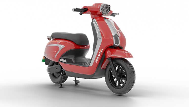 Komaki Electric unveils EV scooter XR7 with 322 km range at Rs 89999/-