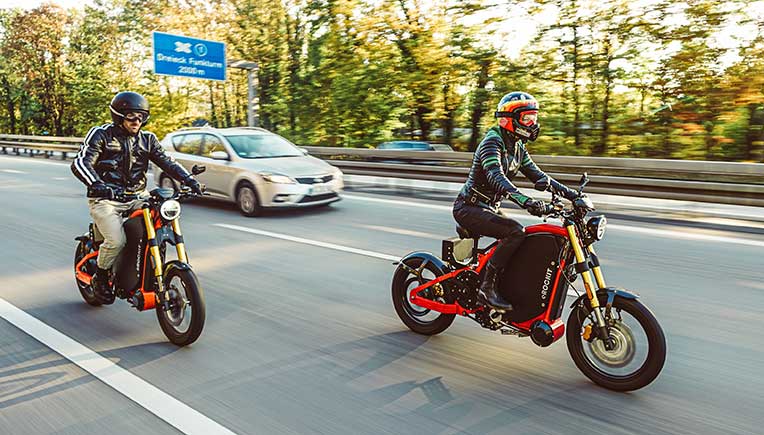 LML, eROCKIT of Germany sign LOI to form JV to manufacture hyperbike in India 
