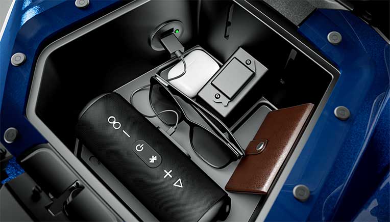 Tank-Pod-with-Dual-USB-Ports