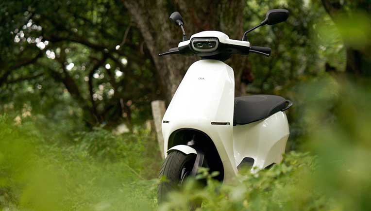 Ola S! electric scooter launched at Rs 99,999/-