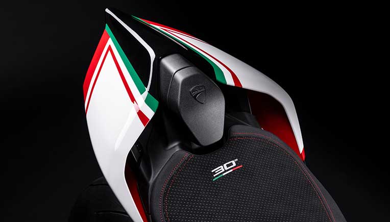 Panigale V4 SP2 30° Anniversario 916: Ducati celebrates the supersport icon